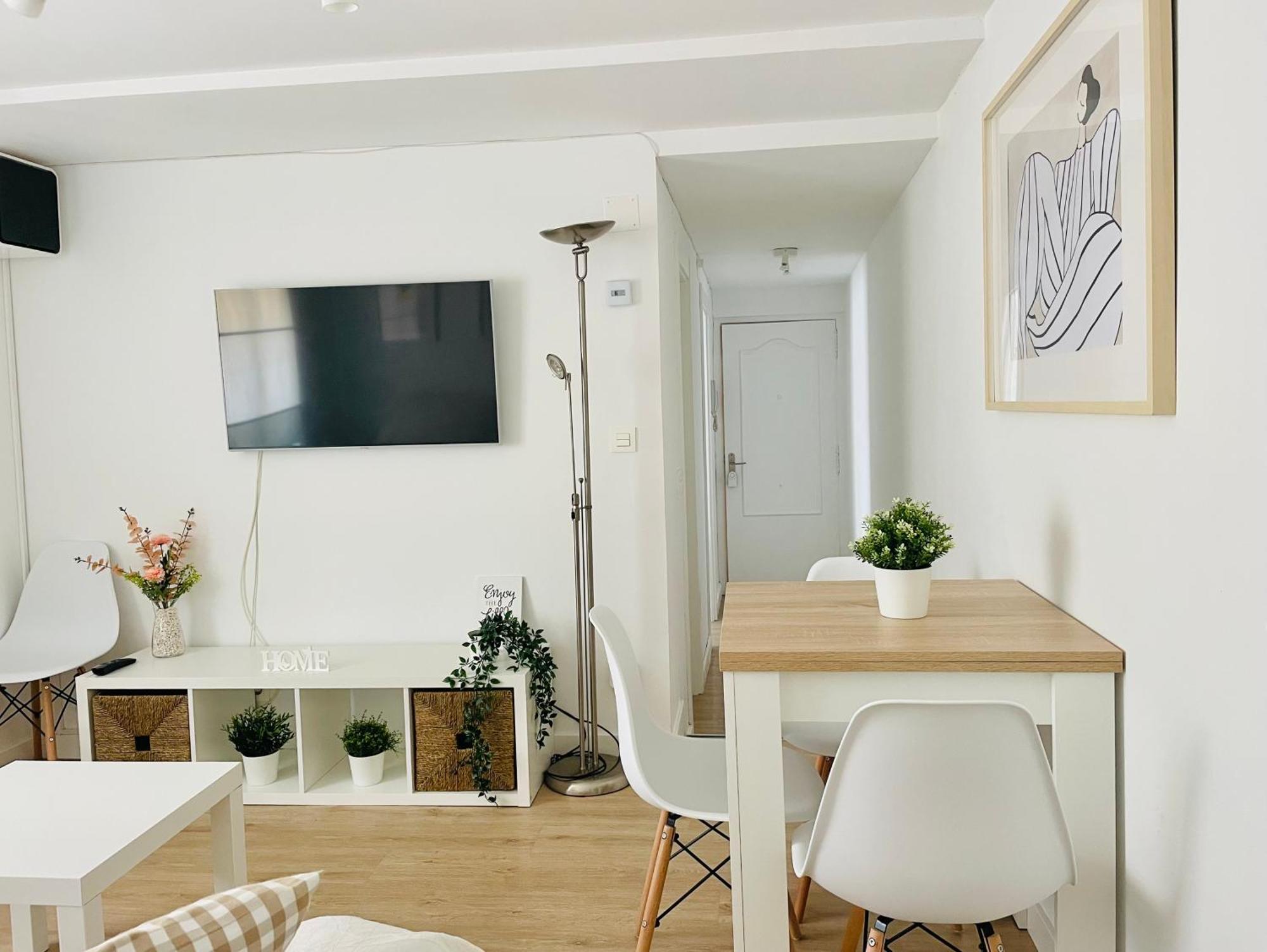 Apartamento Moderno Y Acogedor En La Catedral Burgo Exterior foto